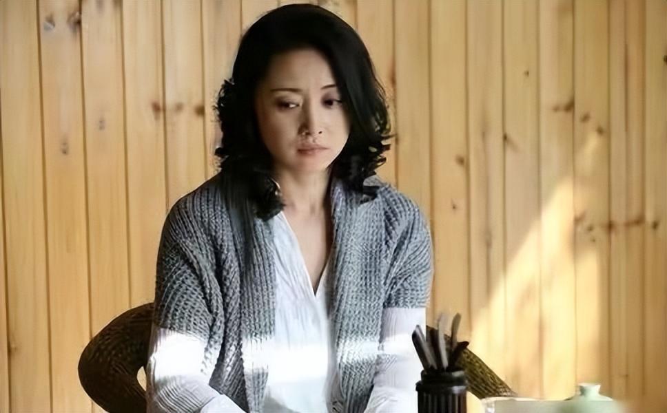 男网红直播殴打残疾妻子？妇联通报男网红直播殴打残疾妻子？妇联通报背后的真相与反思