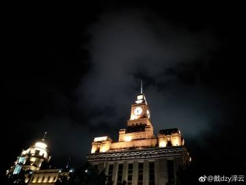 天黑时间 上海天黑时间里的上海，繁华背后的故事与夜生活魅力