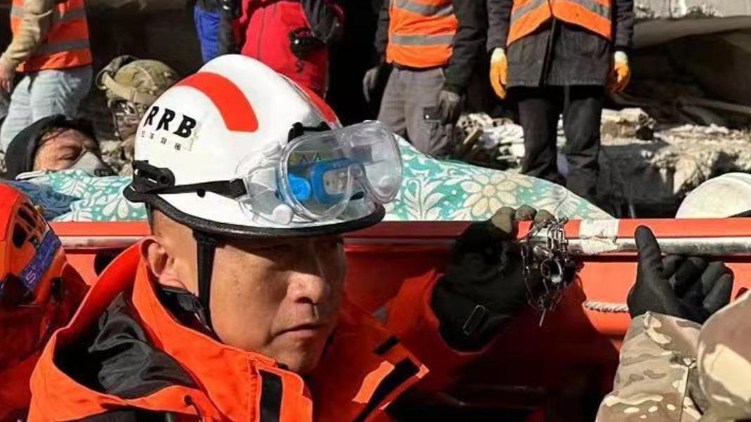 中国救援谁死了