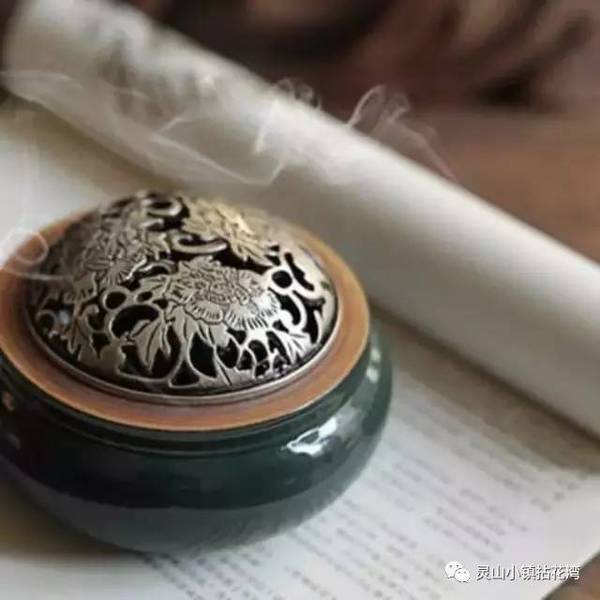 上香的烟有毒吗
