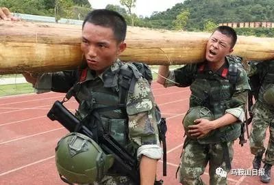 小伙拒服兵役