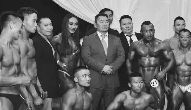 蒙古国新当选总统的简历概览