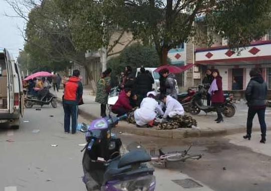 疯牛乱窜撞行人被毙的视频，事件反思与社会安全教育