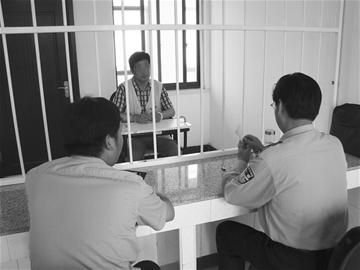 人大代表醉驾被刑拘，公众关注与反思